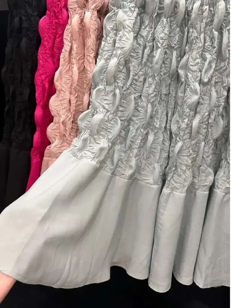 LANMREM Temperament Women's Solid Color Bubble Pleated Skirts 2025 Spring Summer New Fashion High Waist Hip Wrap Skirt 2DE466