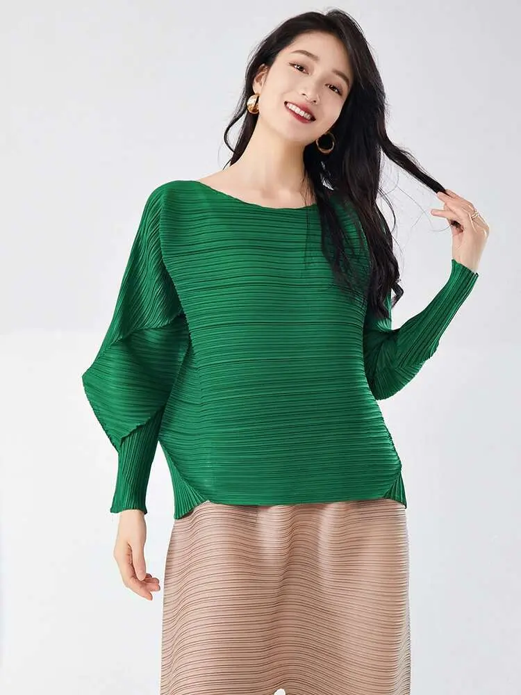 LANMREM Casual Pleated T-shirt For Women O-neck Batwing Sleeves Solid Color Women's Tops 2025 Spring New Clothing 2Z2601