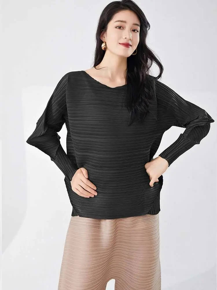 LANMREM Casual Pleated T-shirt For Women O-neck Batwing Sleeves Solid Color Women's Tops 2025 Spring New Clothing 2Z2601