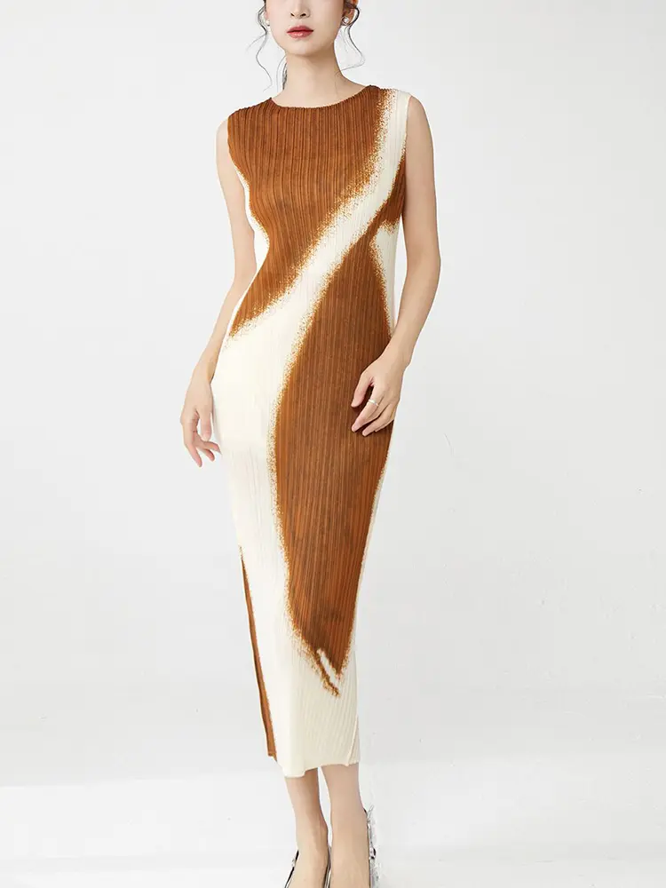 LANMREM New Sleeveless Long Dress High Quality Ealstic Slim Straight Pleated Women's Dreses High-end Summer Famle Cloth 2DB3529