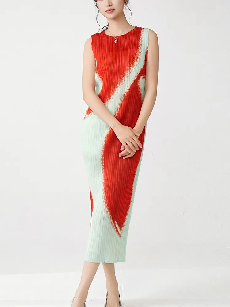 LANMREM New Sleeveless Long Dress High Quality Ealstic Slim Straight Pleated Women's Dreses High-end Summer Famle Cloth 2DB3529
