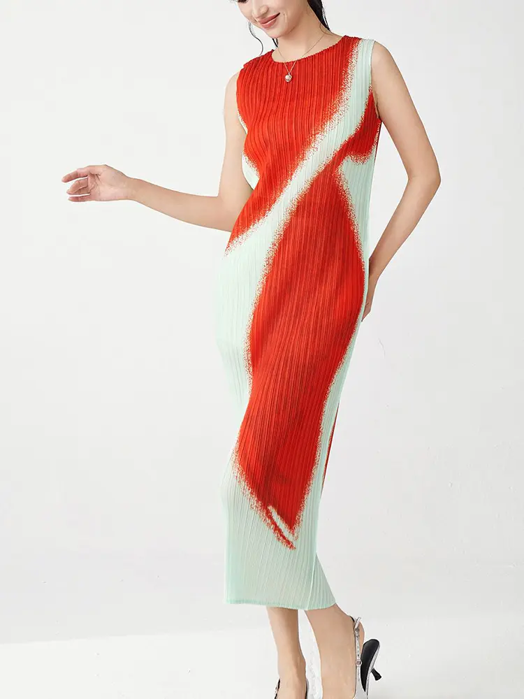 LANMREM New Sleeveless Long Dress High Quality Ealstic Slim Straight Pleated Women's Dreses High-end Summer Famle Cloth 2DB3529
