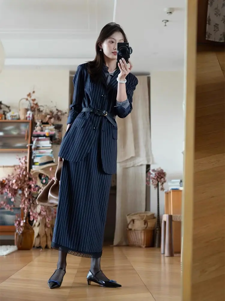 LANMREM Striped Suit Set For Women Notched Collar Single Breasted Blazer With A Line Skirt Office Lady Fashion Clothes 2DM0001