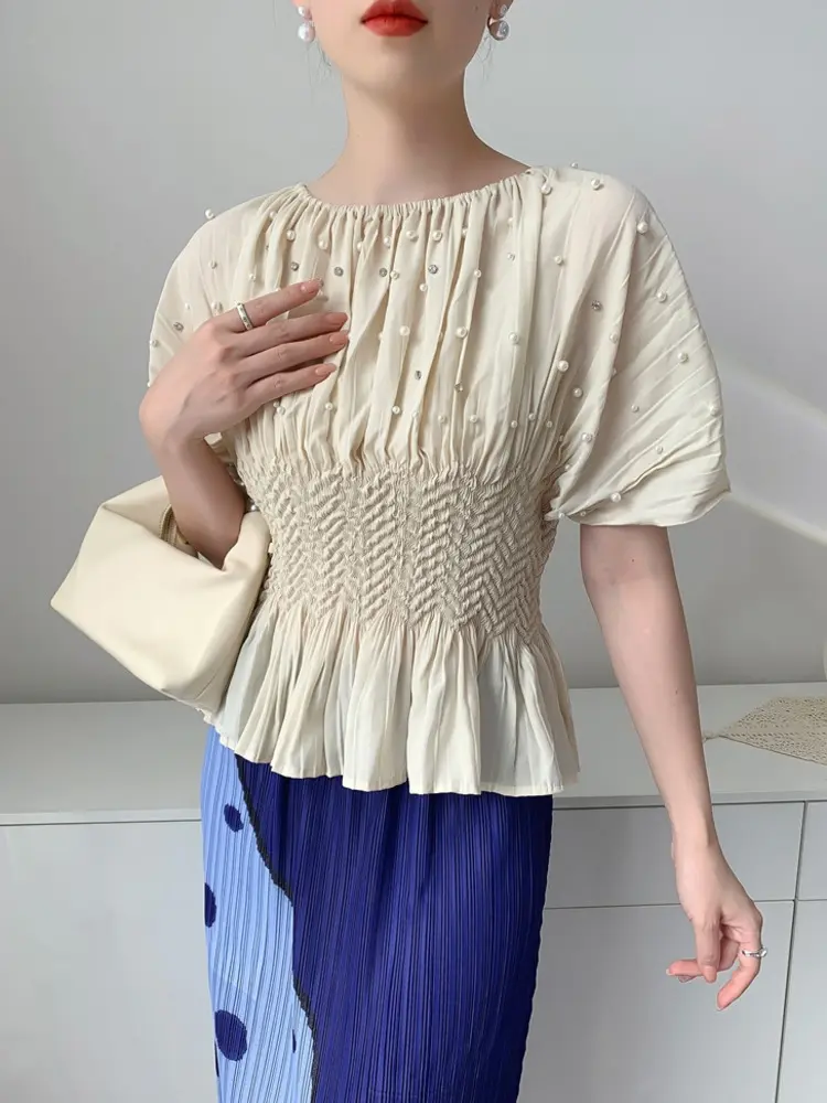 LANMREM Summer Bawting Sleeve Pleated Top For Women Casual Nail Bead Elastic Slim T-shirt Round Neck Short Sleeve Tee 2DB3367