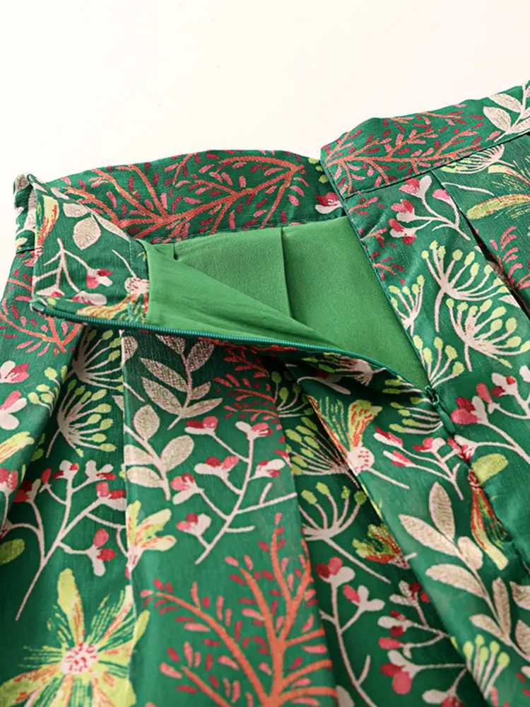 LANMREM Summer Green Printed Half Length Skirt Women's Folded Puff Skirts Temperament High Waist Bottoms Famale Clothing 2DB3406