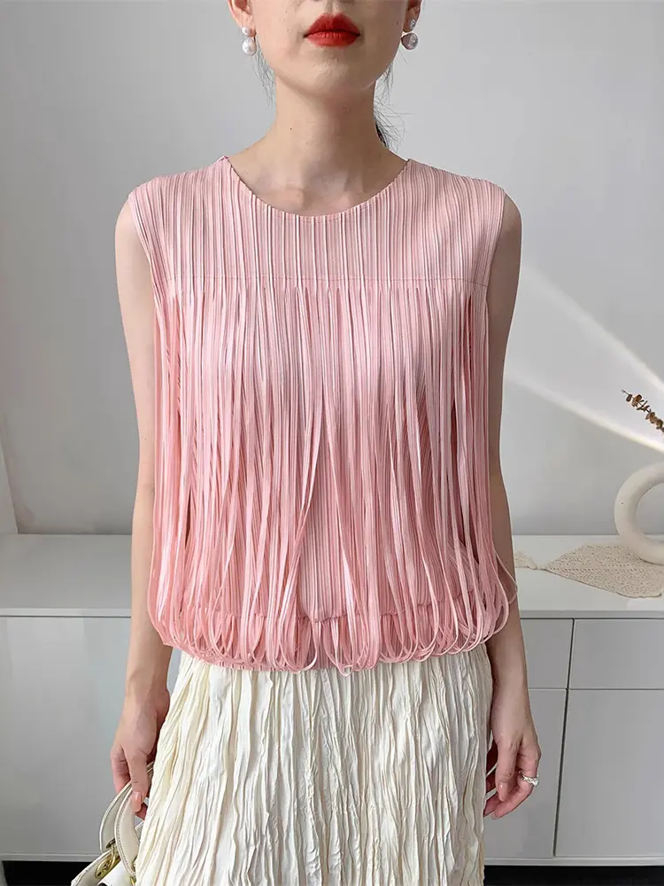 LANMREM Apricot Sleeve Pleated Top 2025 Summer New Women's T-shirt Round Collar Casual Tassel Spliced Design Tee Chic 2DB3416