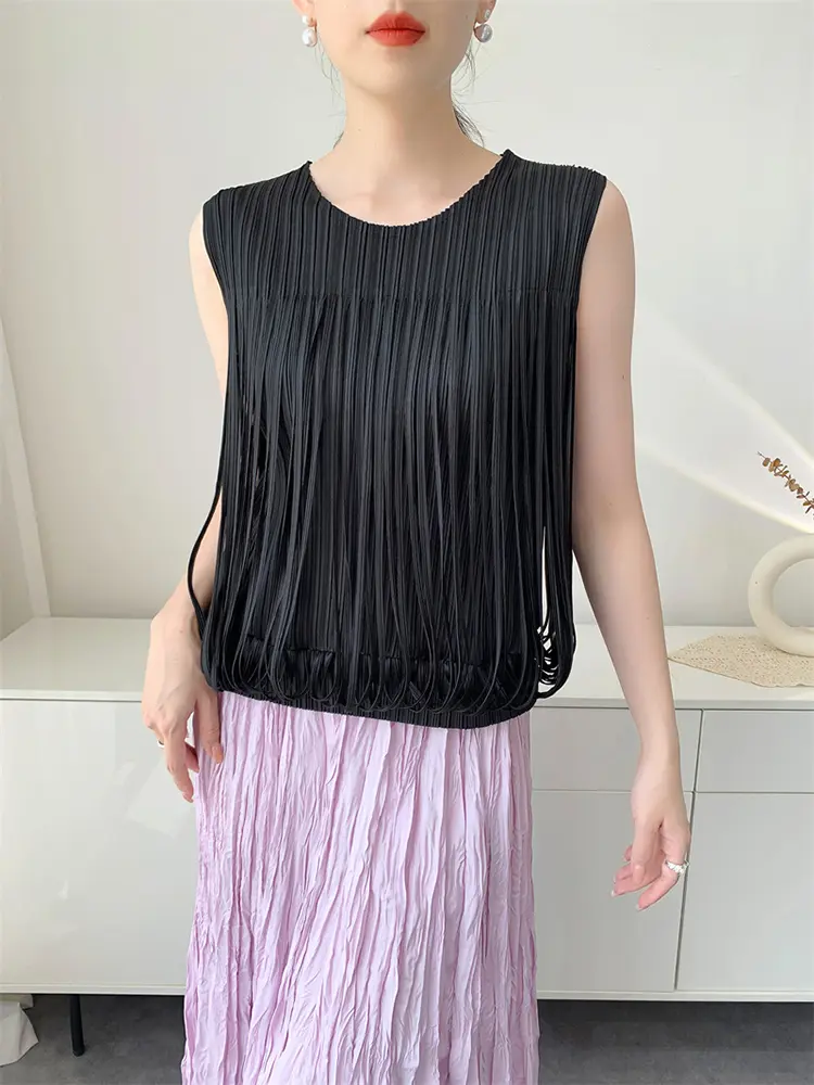 LANMREM Apricot Sleeve Pleated Top 2025 Summer New Women's T-shirt Round Collar Casual Tassel Spliced Design Tee Chic 2DB3416
