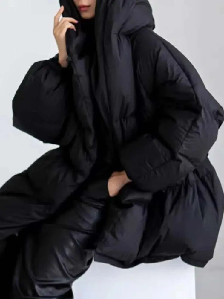 LANMREM High End Black Winter Down Coats Women Hooded Belt Gathered Waist Warm Jackets Fashion 2025 New Clothing 2AA4243