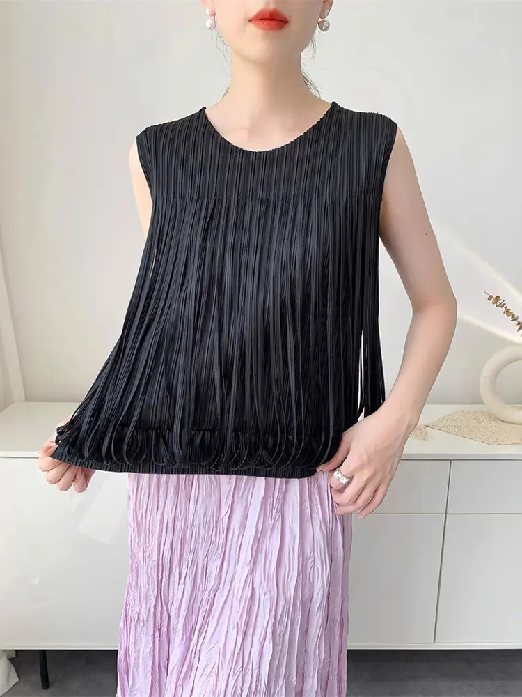 LANMREM Apricot Sleeve Pleated Top 2025 Summer New Women's T-shirt Round Collar Casual Tassel Spliced Design Tee Chic 2DB3416