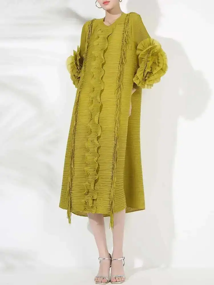 LANMREM Pleated Dress For Women V Neck Long Sleeves Solid Color Loose Big Size Female Elegant Clothing 2025 Spring New 2DB1281