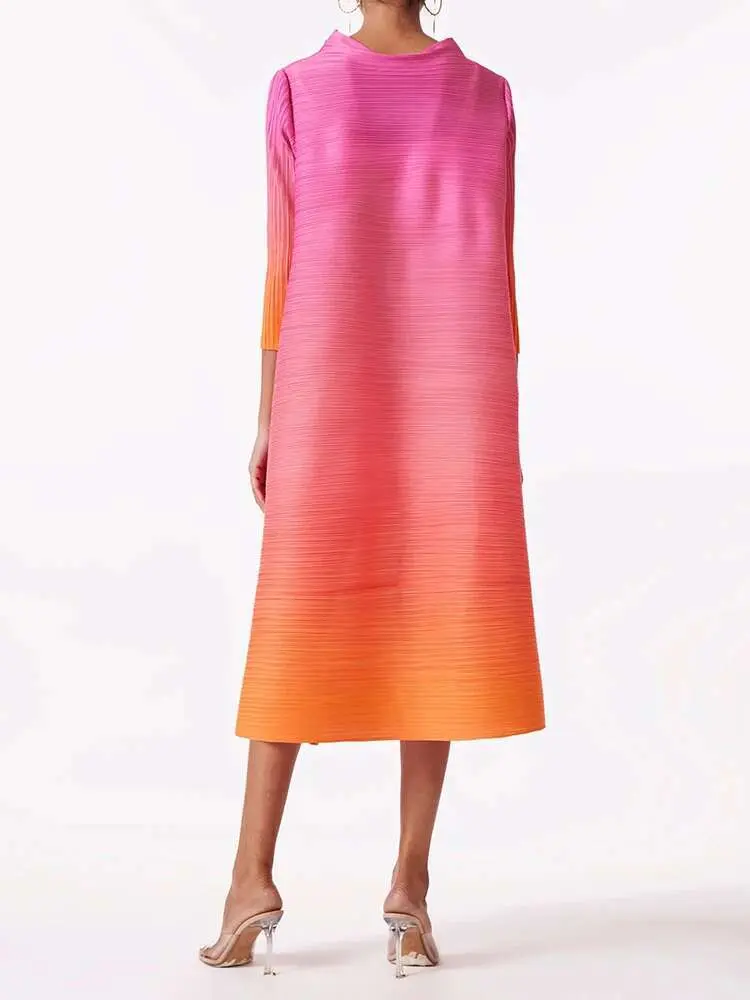LANMREM Fashion Pleated Dress Gradient Color Women Turtleneck Long Sleeves Pink Orange Dresses Female Clothing 2024 New 2YA773b