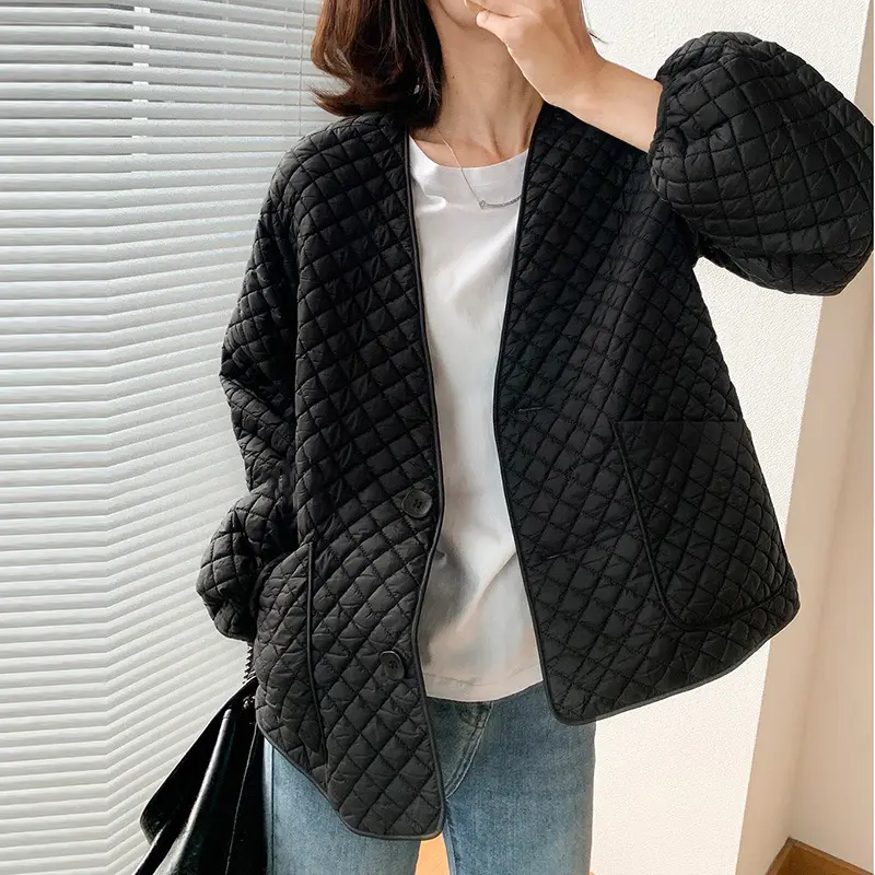 Women's White Duck Down Jacket, Warm Jacket Classic Diamond Lattice Loose V-Neck Short Coat Lightweight Monochromatic New Winter