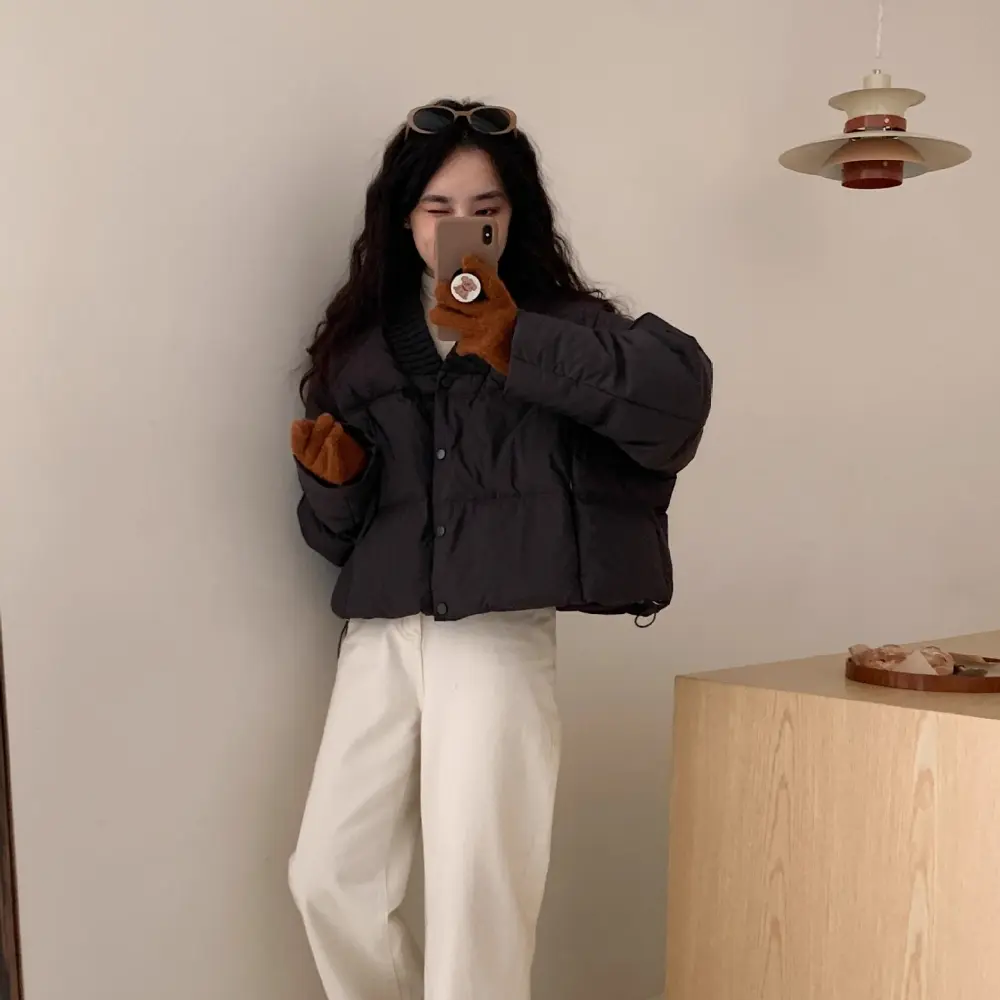 Knitted Splicing Down Jacket Female 2024 Winter New V-neck Thin Short Loose Puff Jacket Western-style Warm White Duck Down Coat