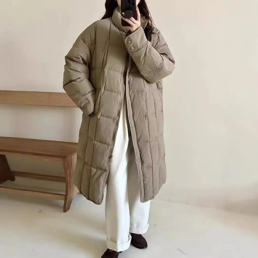Long Stand Collar Down Jacket Female 2024 New Winter Warm White Duck Down Thickened Plaid Cuffs Jacket Loose Thickened Knee Coat