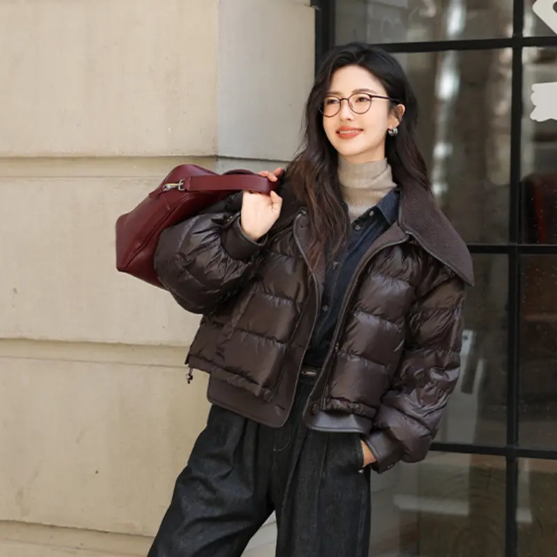 Women's Lamb Hair Lapel Down Jackets, Warm Short Coats, Thick Outerwear, Patchwork Fashion, Winter, New, 2024