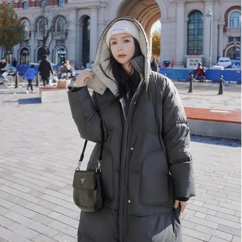 Women's Color Collision Long Down Jacket, White Duck Down, Warm Puffer Jacket, Loose Knee-length Hooded Coat, Winter, New