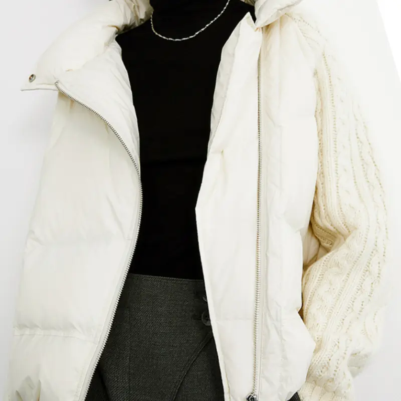 Knitted Sleeve Splicing Down Jacket Female 2024 Winter New White Duck Down Warm Short Stand Collar Oblique Zipper Puffer Jacket