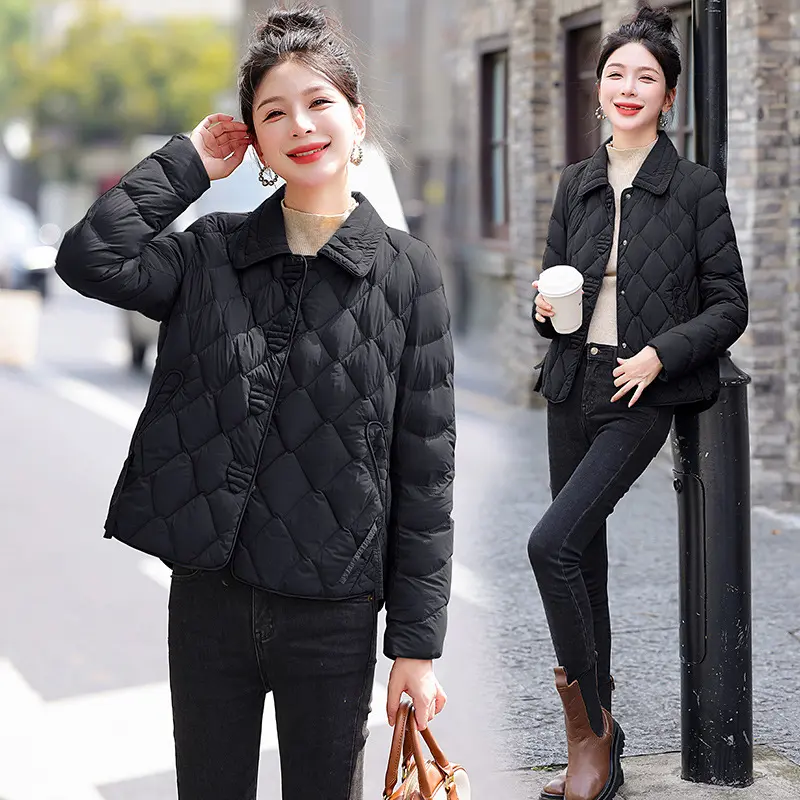 Women's Light Down Jacket Winter 2024 New Diamond Grid 90 White Duck Down Warm Jacket Fashion Lapel Little Man Short Coat