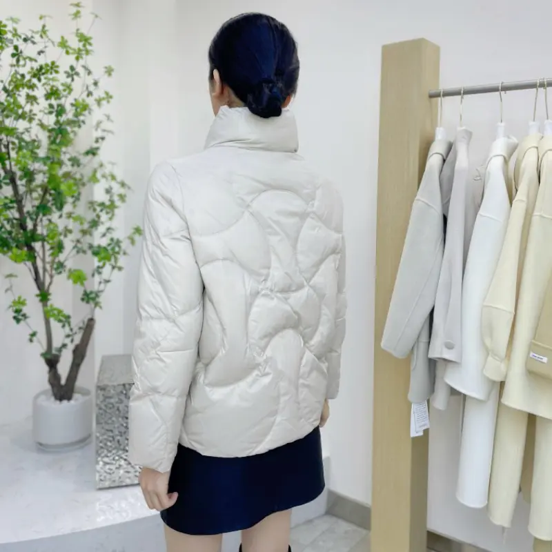 Women's Thick Warm Snow Short Down Puffer Coats with Stand-up Collar, Casual Stylish Pocket Outerwears, Winter