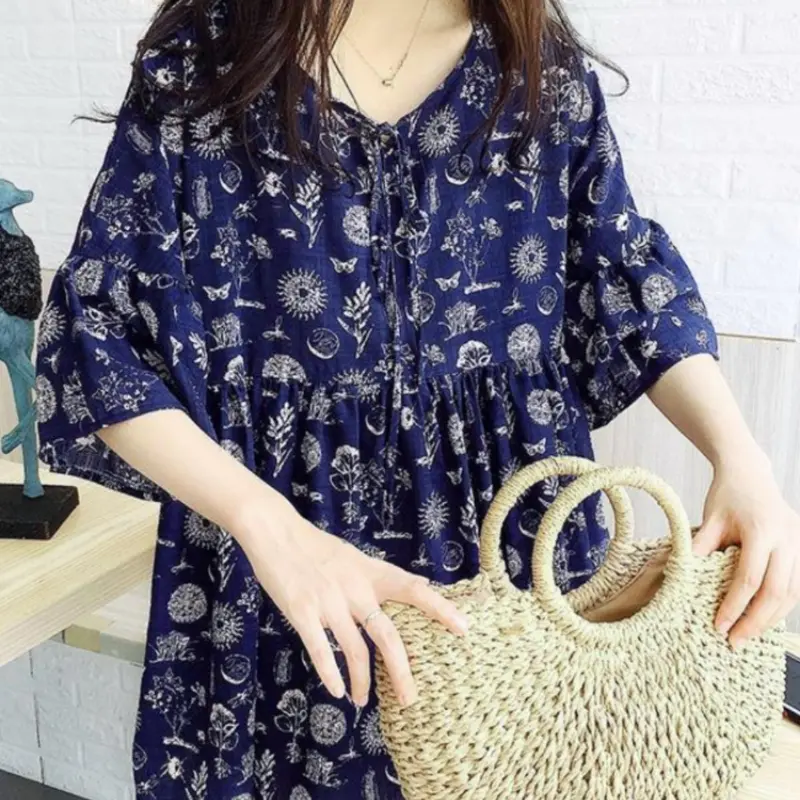 Cotton Linen Shirt Ladies Summer New Loose Big Yards Thin Shirt Ethnic Wind Small Broken Flowers Thin Trumpet Sleeve Doll Shirt