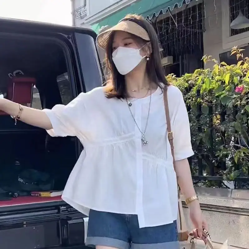 Women's Stitching Short-Sleeved Shirt, Small, Fresh, Small, Round Neck, Irregular Top, Summer Design Sense, 2024