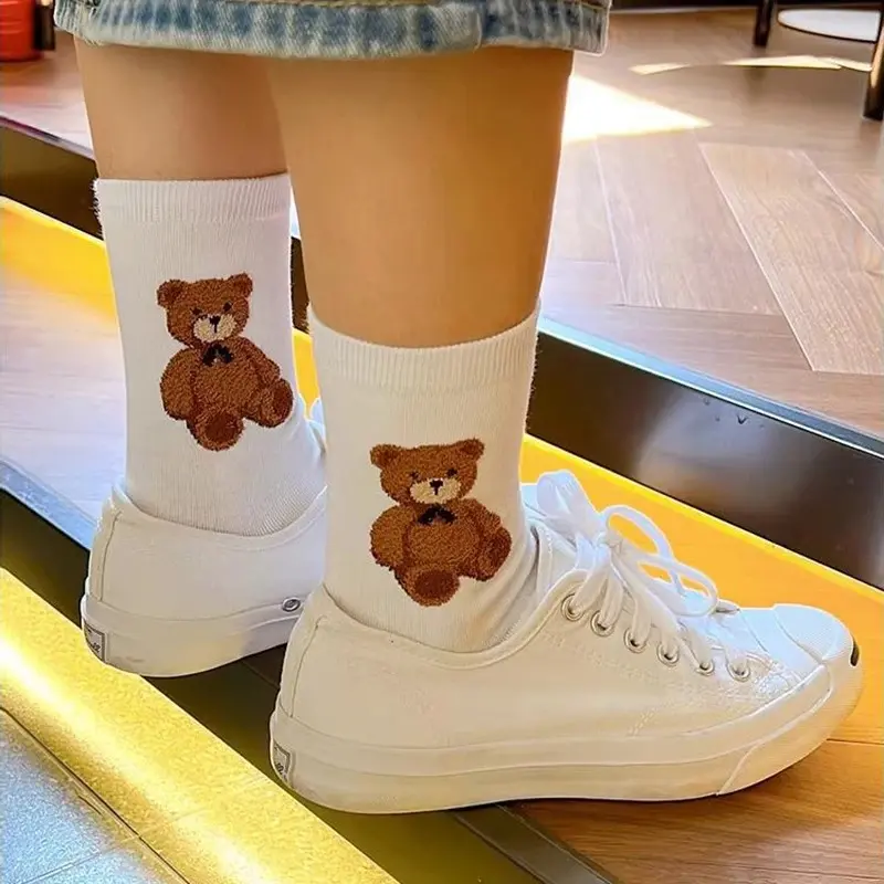 1/5 Pairs Cute Cartoon Bear Women Socks Comfortable Korean Harajuku Skateboard Girl Socks Novelty Breathable Sox Christmas Gift