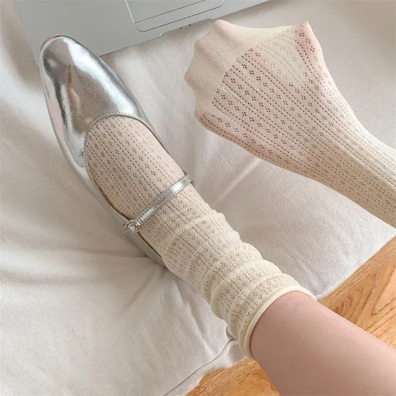 1 Pair Women Cotton Socks Thin Summer New Candy Color Hollow Out Loose Socks Women's Casual Basic Sweet Girls Fashion Long Socks