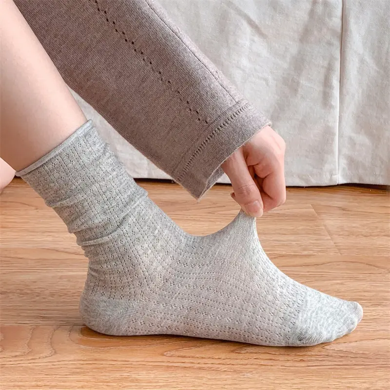 1 Pair Women Cotton Socks Thin Summer New Candy Color Hollow Out Loose Socks Women's Casual Basic Sweet Girls Fashion Long Socks
