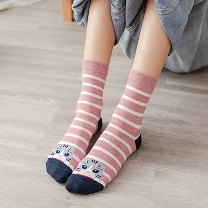 5/10 Pairs Women Socks Cute Cartoon Crew Mid Tubes With Cat Dog Pattern Design Comfortable Sweat Absorb Kawaii Girls Mid Socks