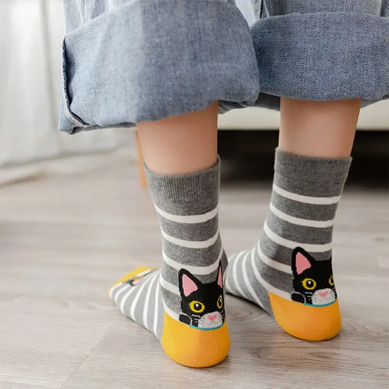 5/10 Pairs Women Socks Cute Cartoon Crew Mid Tubes With Cat Dog Pattern Design Comfortable Sweat Absorb Kawaii Girls Mid Socks