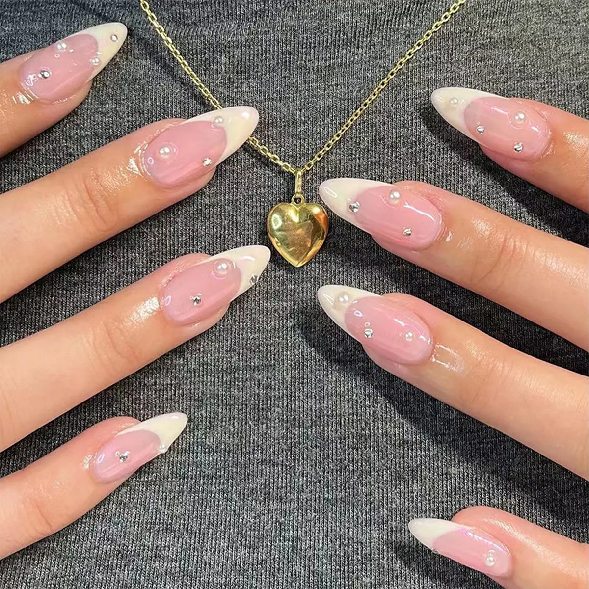 24Pcs Long Almond Fake Nails with White Edge Design Wearable French Press on False Nails Simple Full Cover Nail Tips Manicure