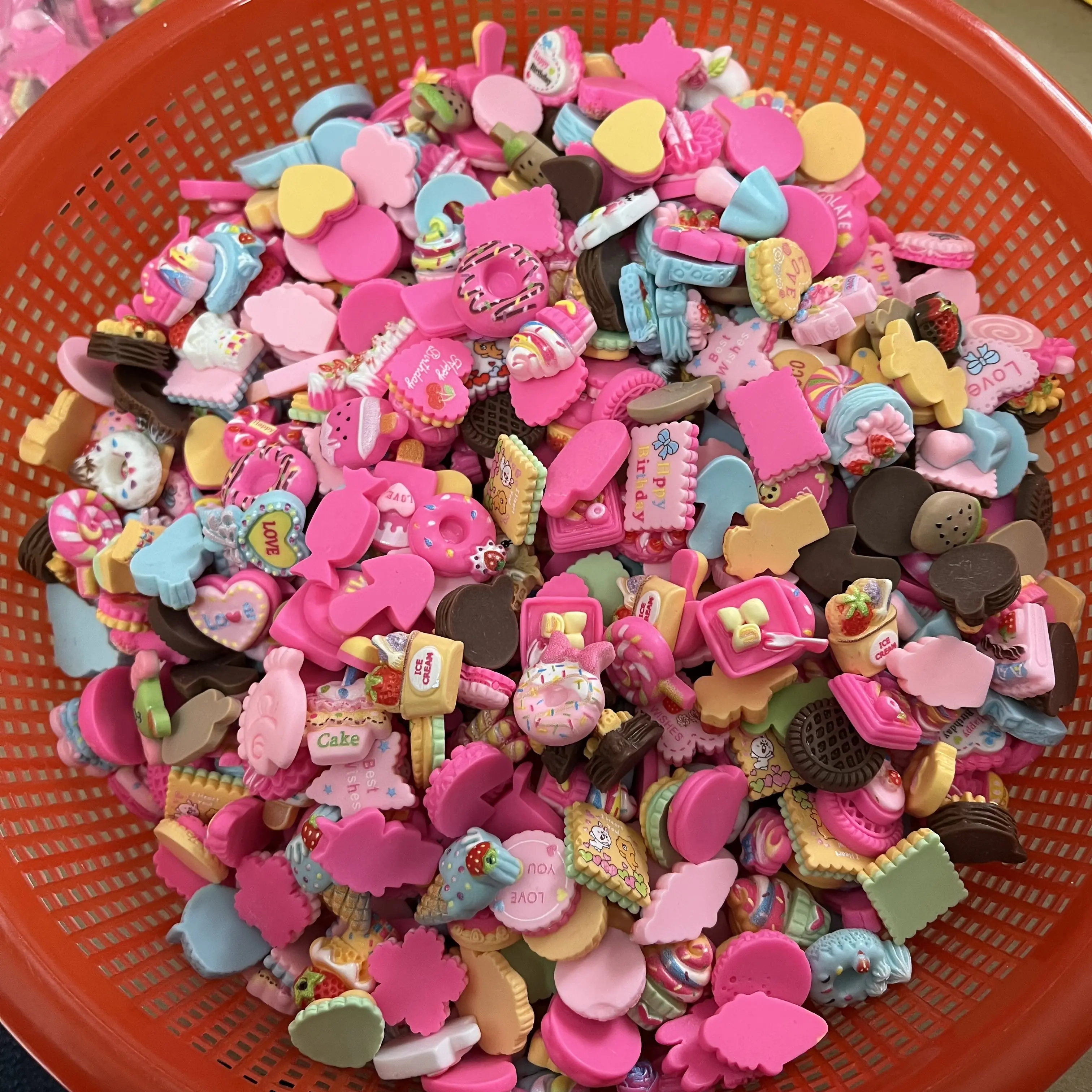 50pcs Mixed Miniature Food Charms for Nail Art Ice Cream/Cookies/Donuts/Cake Designs Craft Nail Jewelry Cute Cartoon Manicure *^