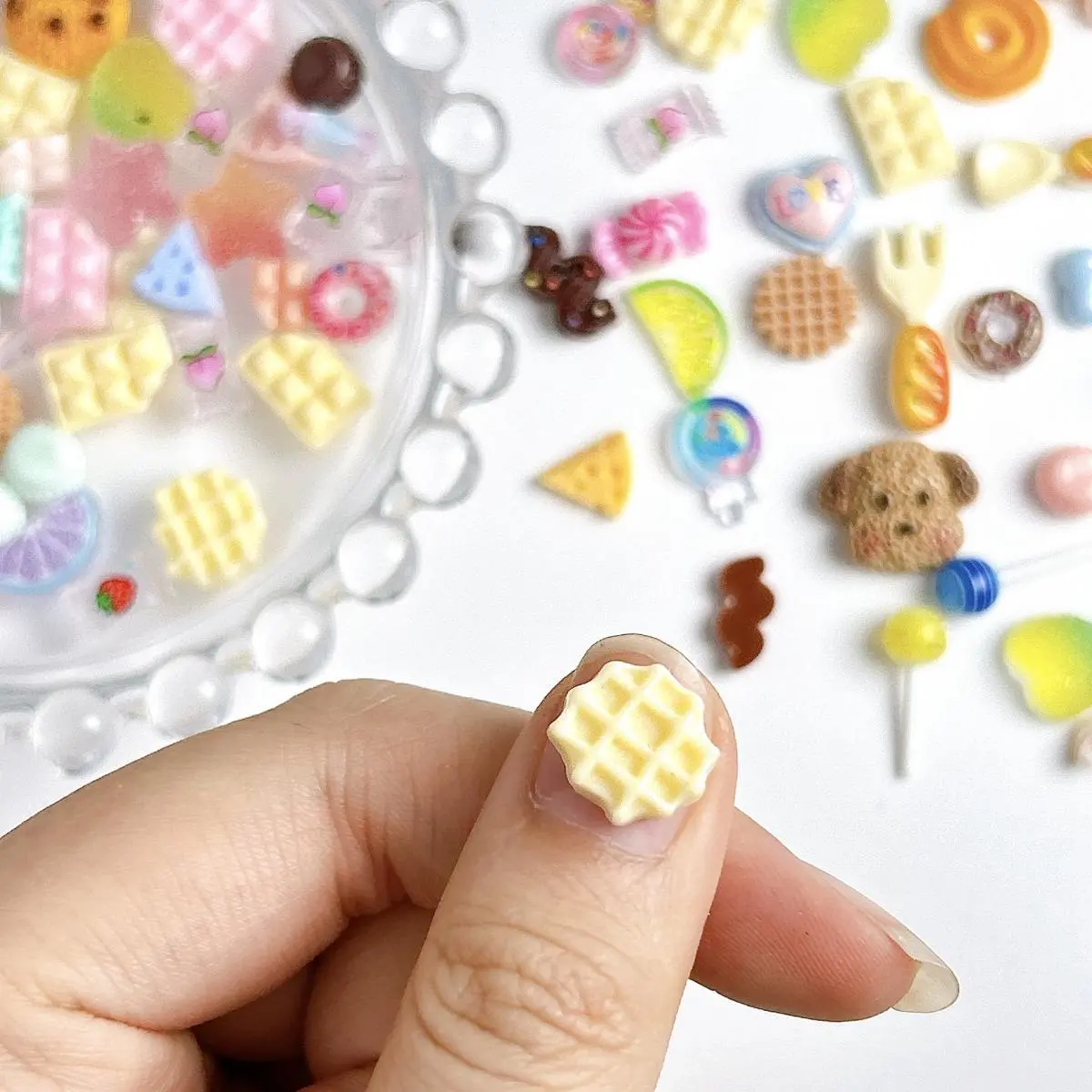 Multi Style Random Mixed Resin Cute Puppy Sunflower Nail Art Decorations Simulated Cookies Donut Nail Charms Supplies DIY Crafts