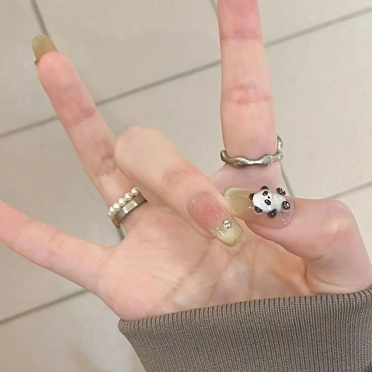 10Pcs Handmade Press on Nails 3D Panda French Edge Diamond False Nail for Women&Girl Short Oval Removable wearable Nail Art