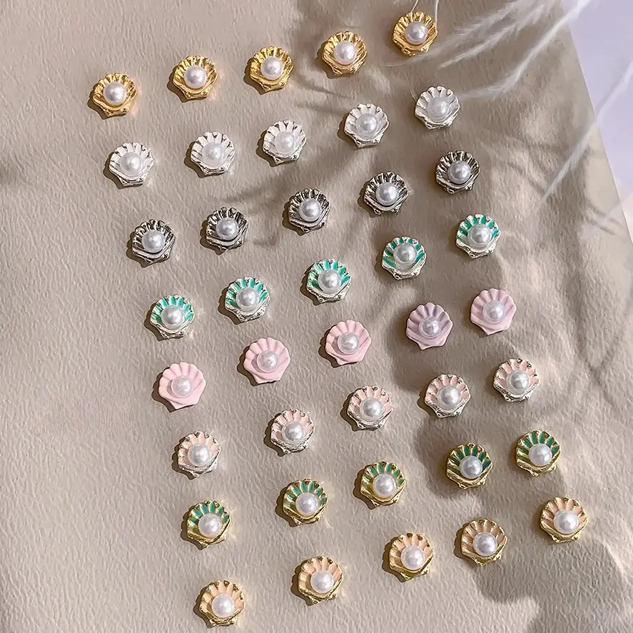 Exquisite Cute Shell Pearl Wreath Starfish Metal Rhinestone Summer Sea Beach Alloy Jewelry Nail Art Accessories Charm Decoration