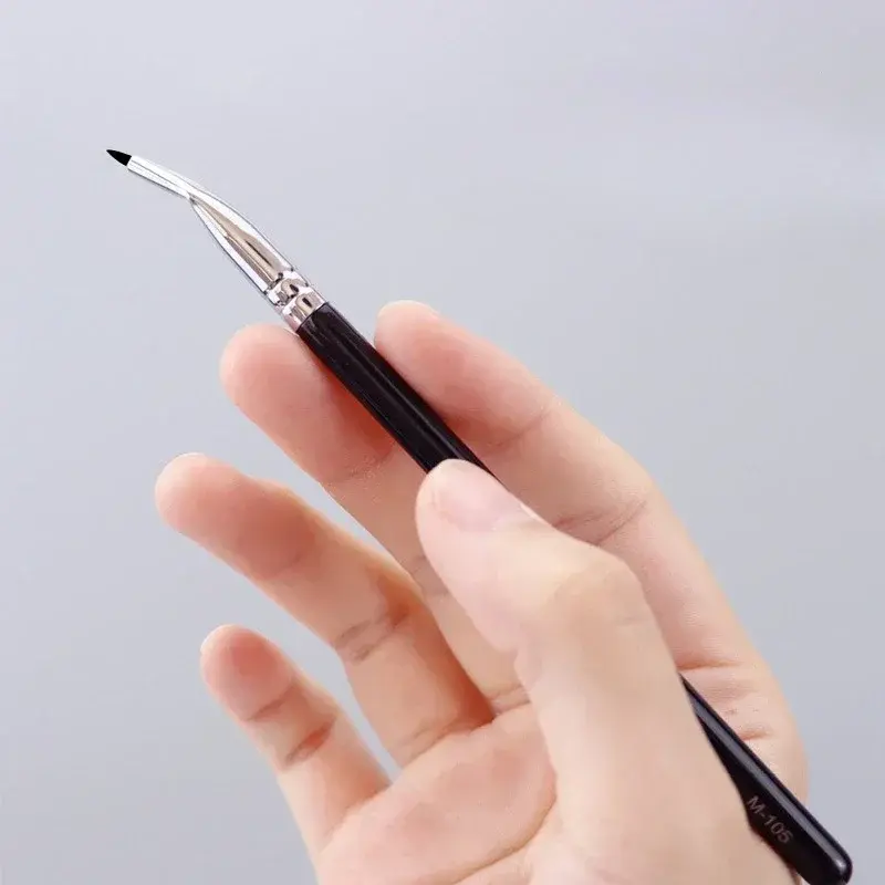 Bent Liner Makeup Brushes Angled Eyeliner Brush Eyeshadow Eye Brow Brushes Tool Fine Eyeliner Brushes Eye Contour Makeup Tool
