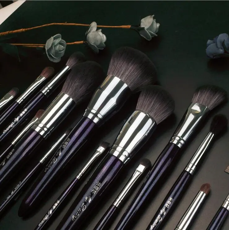 1 piece My Destiny Make up brushes Powder Foundation Round head BB cream Blusher makeup brushes cosmetic tool Pincel Maquiagem