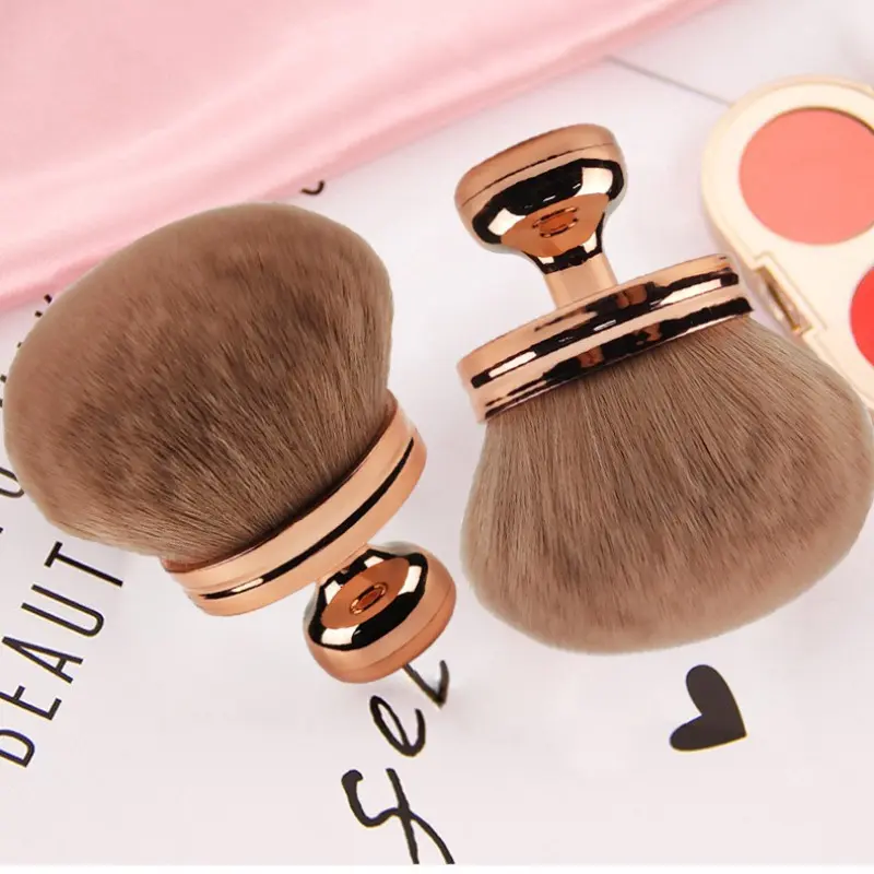 1Pcs Extra Large Body Makeup Brush for Self Tanner, Leg Makeup Bronzer Oval-shaped Flawless Kabuki Brush Kabuki Foundation Brush