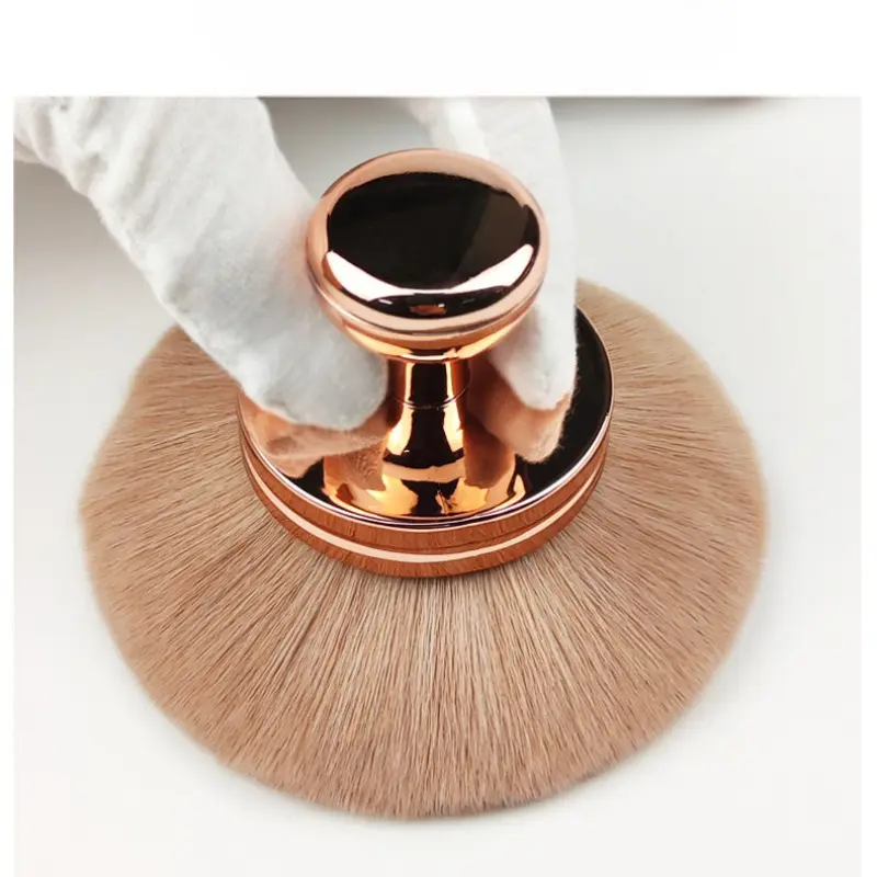 1Pcs Extra Large Body Makeup Brush for Self Tanner, Leg Makeup Bronzer Oval-shaped Flawless Kabuki Brush Kabuki Foundation Brush