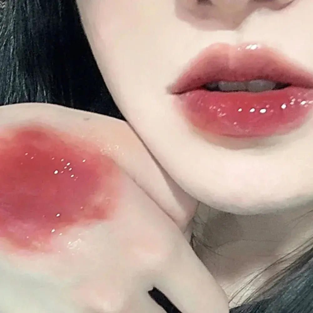 Crystal-frozen Glossy Lip Glaze Cute Bear Lasting Color Non-stick Cup Moisturizing Lip Gloss Mirror Water Liquid Lipstick Makeup