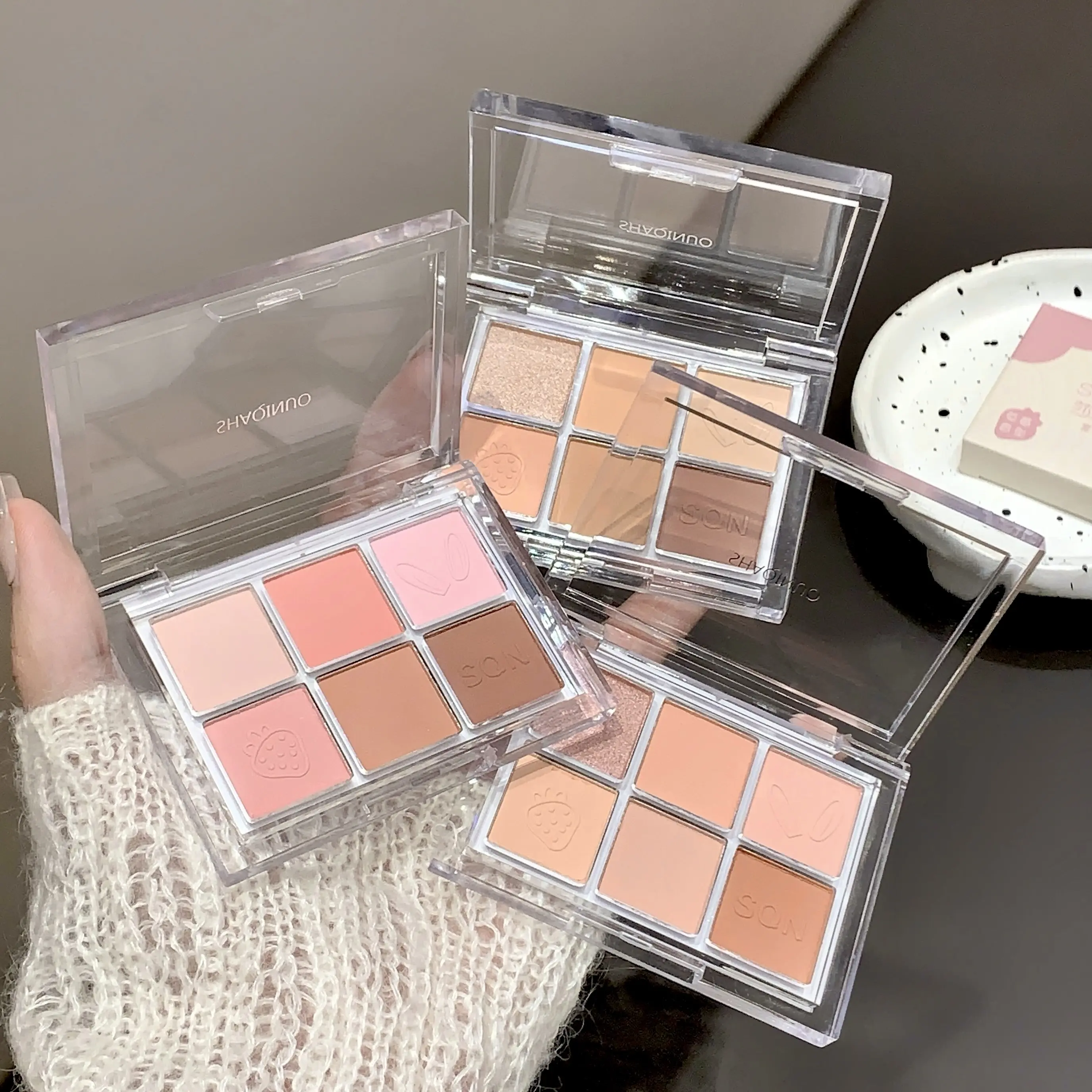 SHAQINUO Six-Color Eyeshadow Palette Matte Earth Colors Brightening Silkworm Pearl Beginner Eyeshadow Comprehensive Palette