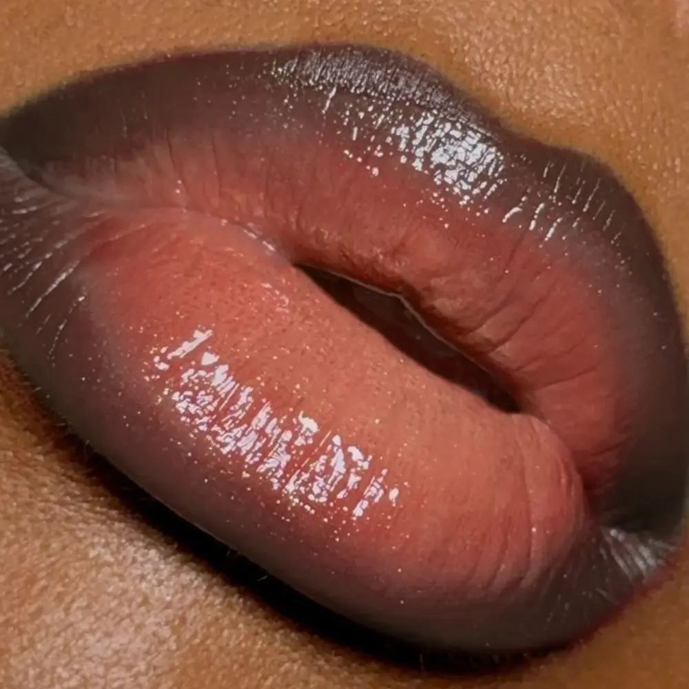 Moisturizing Shimmer Lip Gloss and Dark Brown Lip Liner Combo, Long-Lasting High-Shine Liquid Lipstick with Natural Nude Gloss O