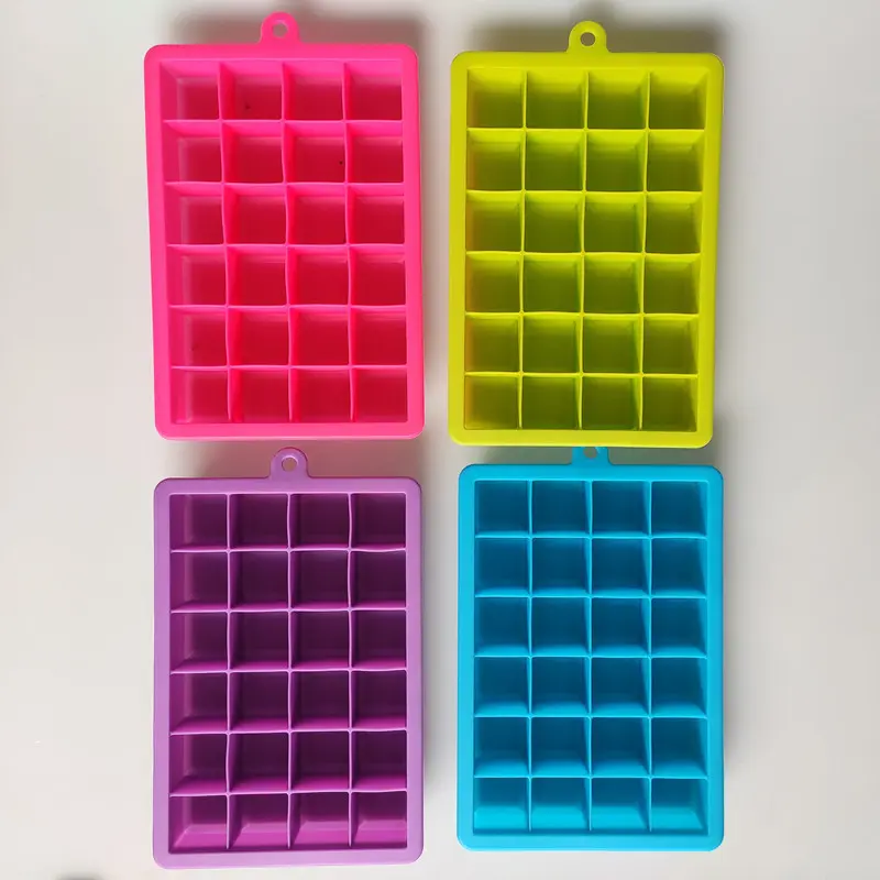 24 Grids Silicone Ice Cube Tray Molds Square Shape Ice Cube Maker Fruit Popsicle Ice Cream Mold for Wine Bar Drinking XB 010