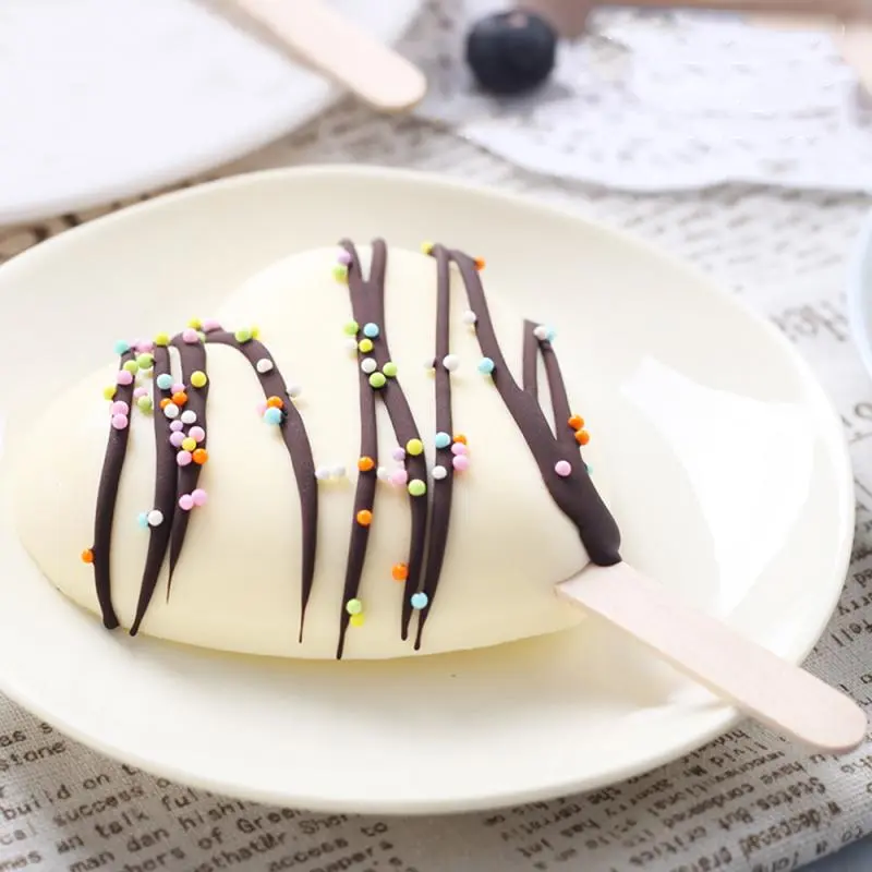 100pcs Natural Wooden Ice Cream Popsicle Sticks Wood Stick Ice Cream Spoon Hand Art Ice Cream Ice Cube Lollipop Cake Tools 93mm