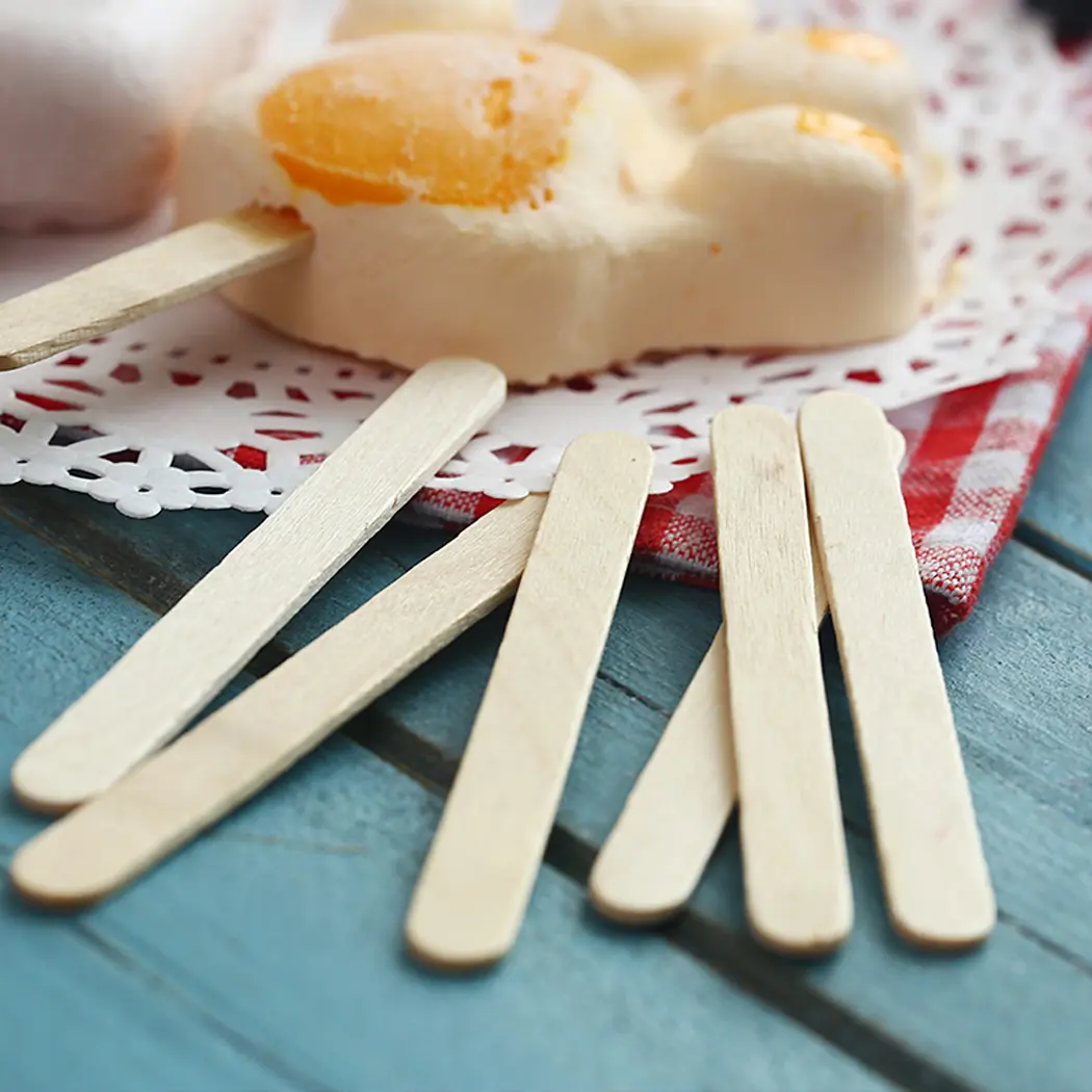 100pcs Natural Wooden Ice Cream Popsicle Sticks Wood Stick Ice Cream Spoon Hand Art Ice Cream Ice Cube Lollipop Cake Tools 93mm