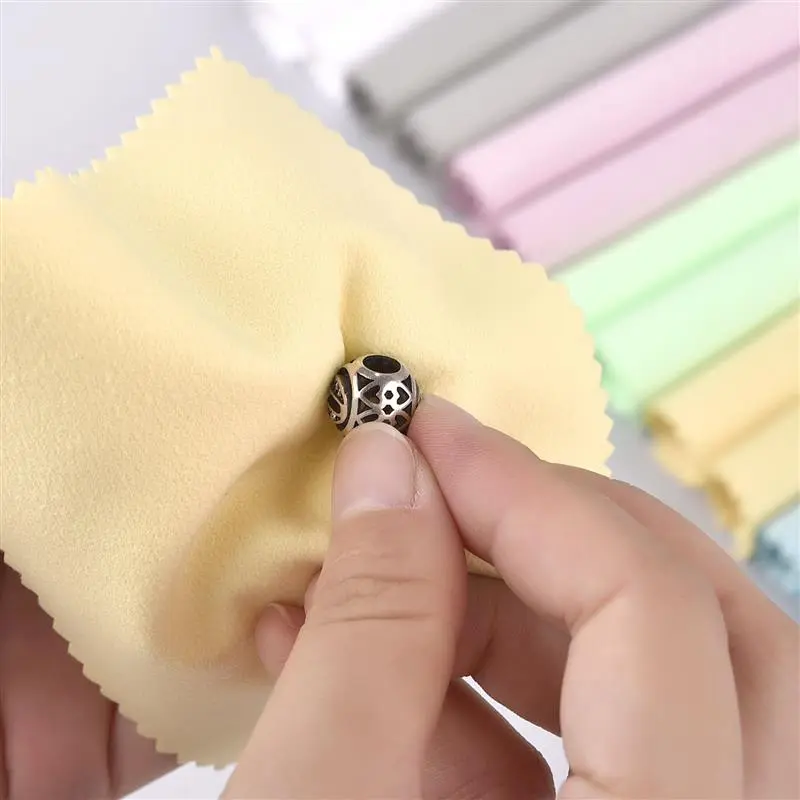 50Pcs/lot Polish Polishing Cloth Silver Color Cleaning Polishing Cloth Soft Wipe Wiping Cloth For Silver Gold Jewelry Tools