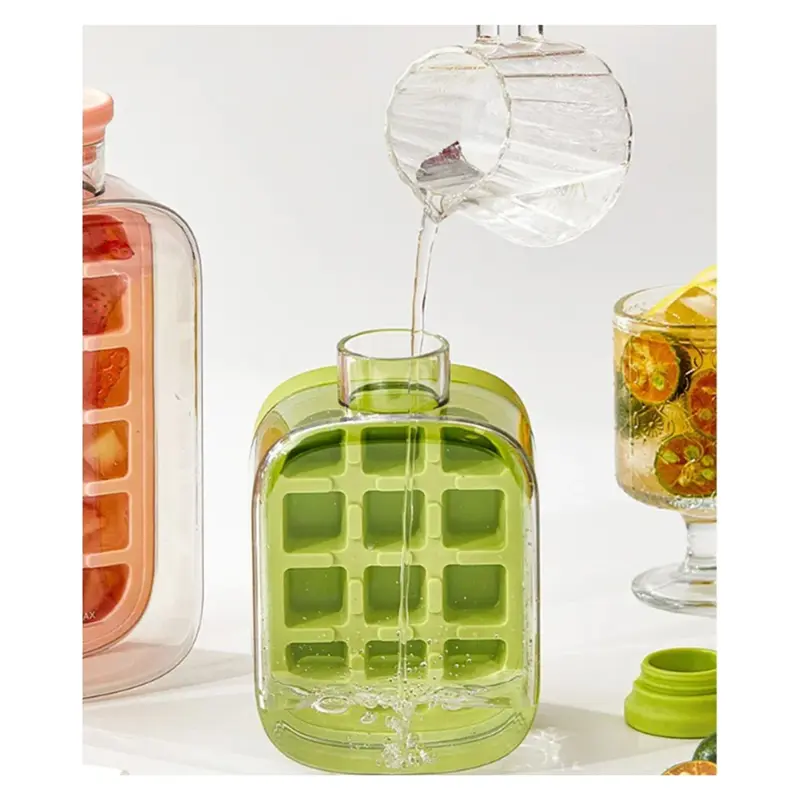 Cool Pressed Ice Cube Tray Water-Filled Frozen Ice Cube Curling Kettle Homemade Ice Cube Water Bottle White-AA70