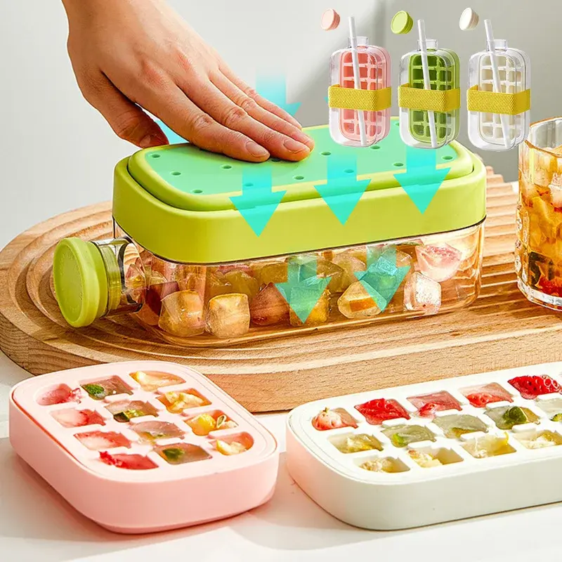 NO TOUCH Ice Cube Water Bottle Ice Cube Mold Press Ice Maker With Lid Food Grade Ice-Making Ice-Kettle With Straw Silicone