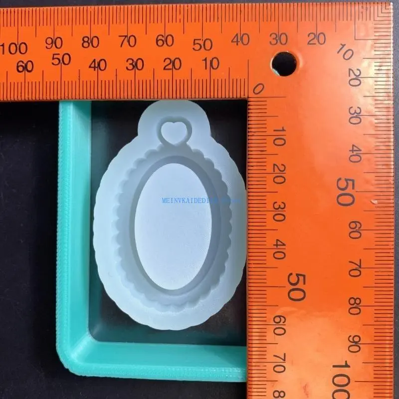 C1FE Silicone Pendant Moulds Keychain Jewelry Mould Silicone Crafting Keychain Molds