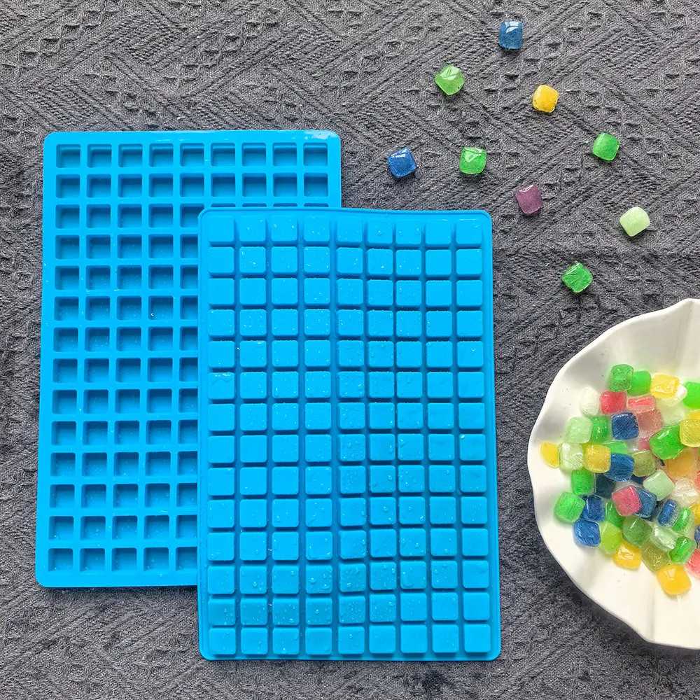 126 cavity mini square shaped silicone mold for ice cubes, used for freezer freezing and easy to release ice tray, suitable